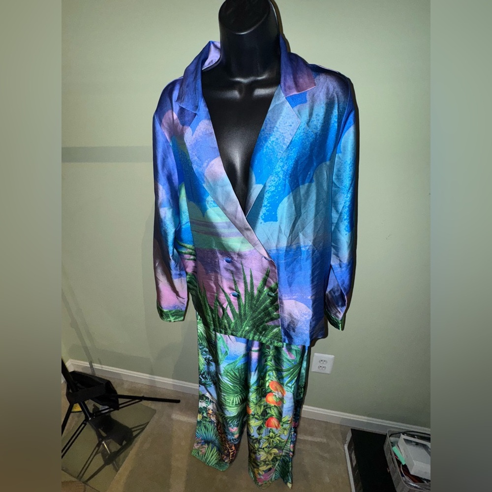 ASOS Vibrant Tropical Blazer and PAJAMA pants Set US 8 worn once